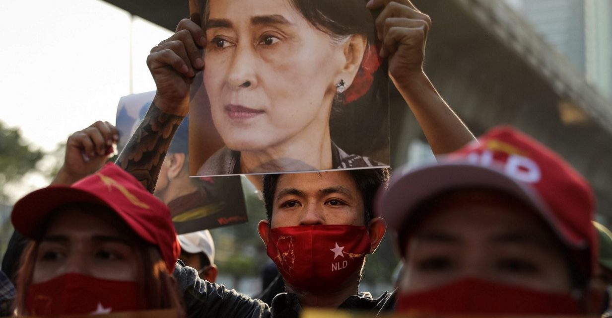 Militærkupp i Myanmar – nobelprisvinner Aung San Suu Kyi arrestert