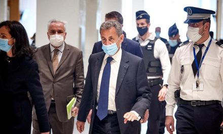 Den franske ekspresidenten Nicolas Sarkozy dømt for korrupsjon