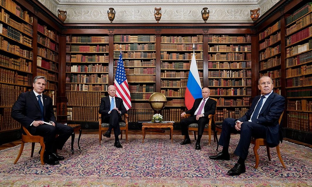 Presidentene Biden og Putin møttes i fordragelighet
