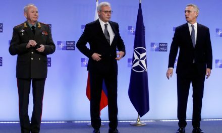 Nato og Russland i samtale om Ukraina-konflikten