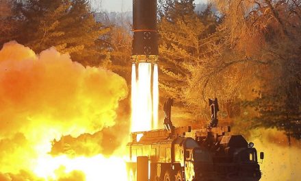 Nord-Korea med vellykket test av hypersonisk missil