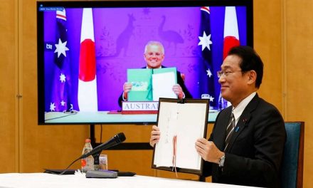 Australia og Japan har signert sikkerhetspakt