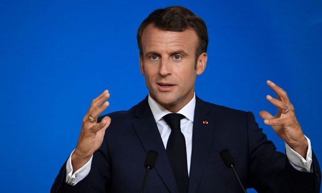 President Macron fornyet sitt kandidatur