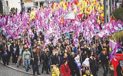 Kurdish memorial march in Paris