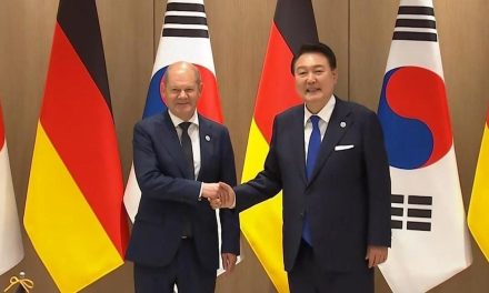 Germany and South Korea sign military pact