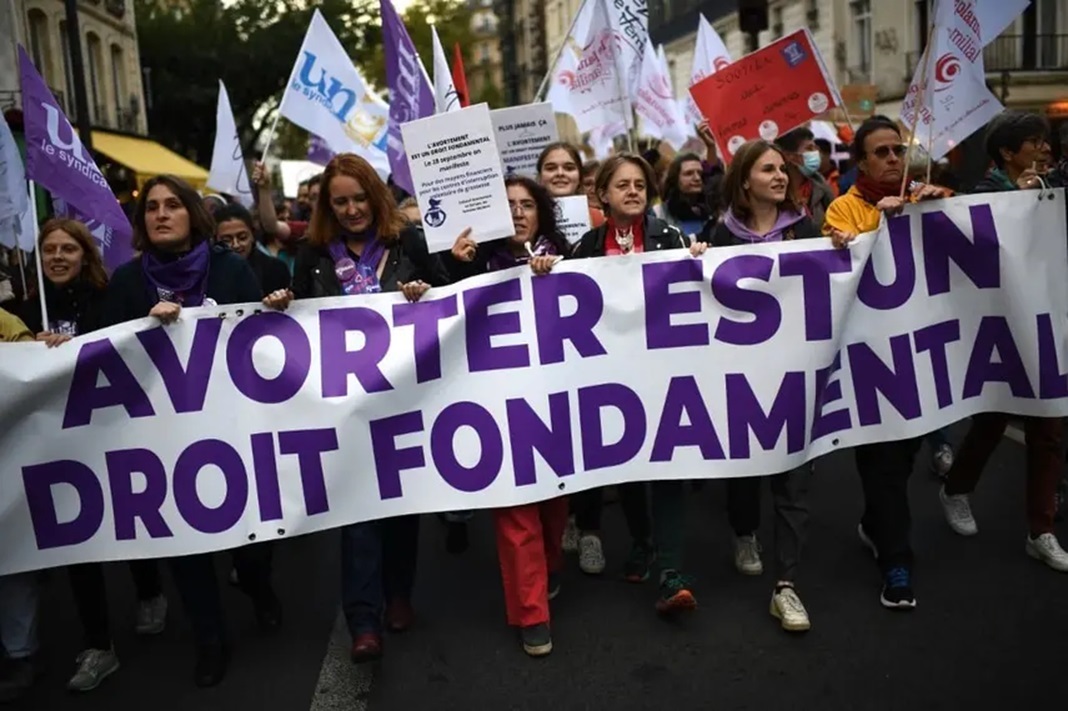 Constitutional right to abortion in France