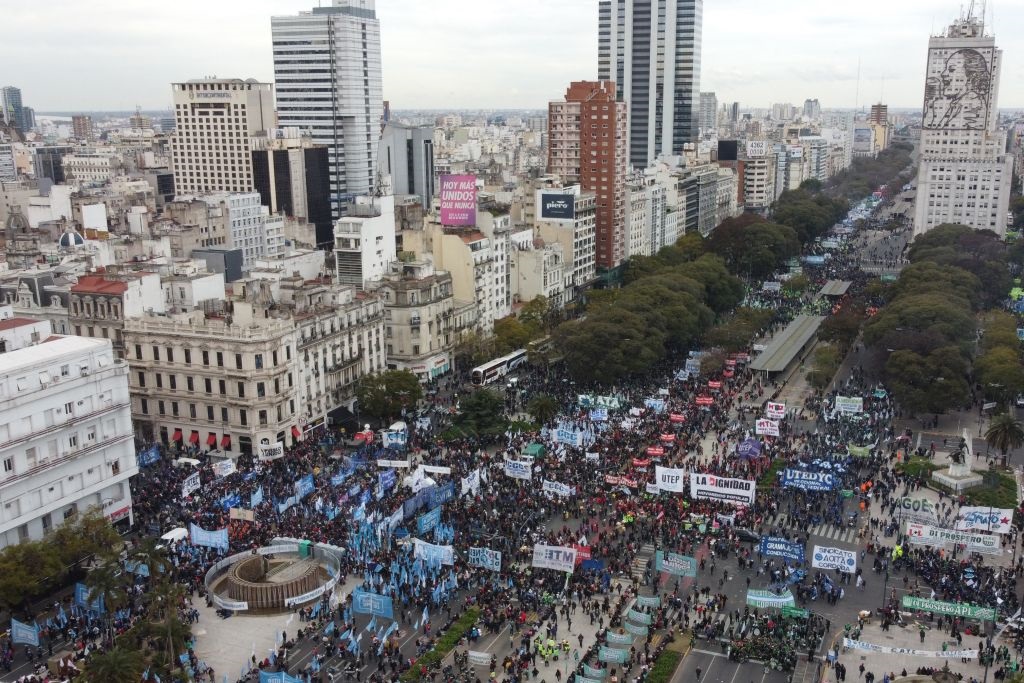 IMF approves 4.7 billion dollars for Argentina