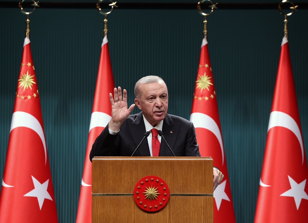 Turkey cuts ties with Israel
