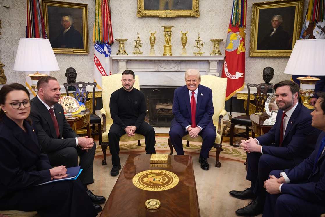 The Ukrainian President Zelenskyy argue in the Oval Office