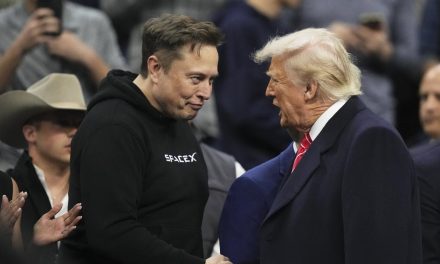Elon Musk leaves President Trump’s entourage after criticizing his policies