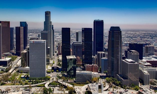National Guard troops in LA are expanded in addition to 700 Marines